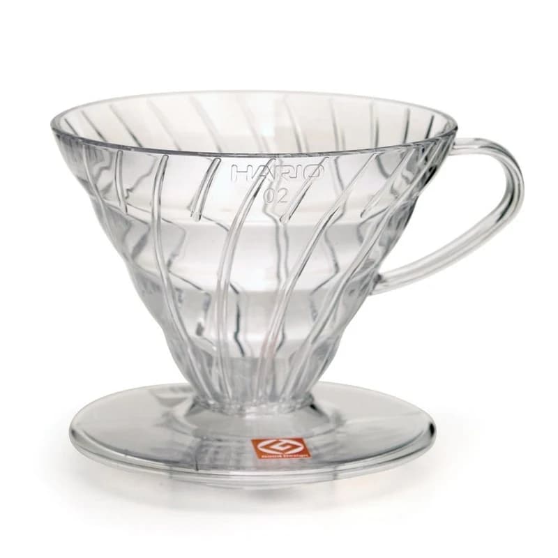 Hario V60-02, čirý plast